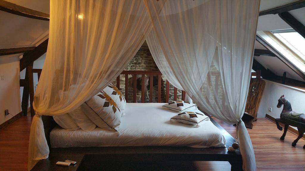 Le Domaine De Saint-Thomin Bed and Breakfast Nostang Εξωτερικό φωτογραφία